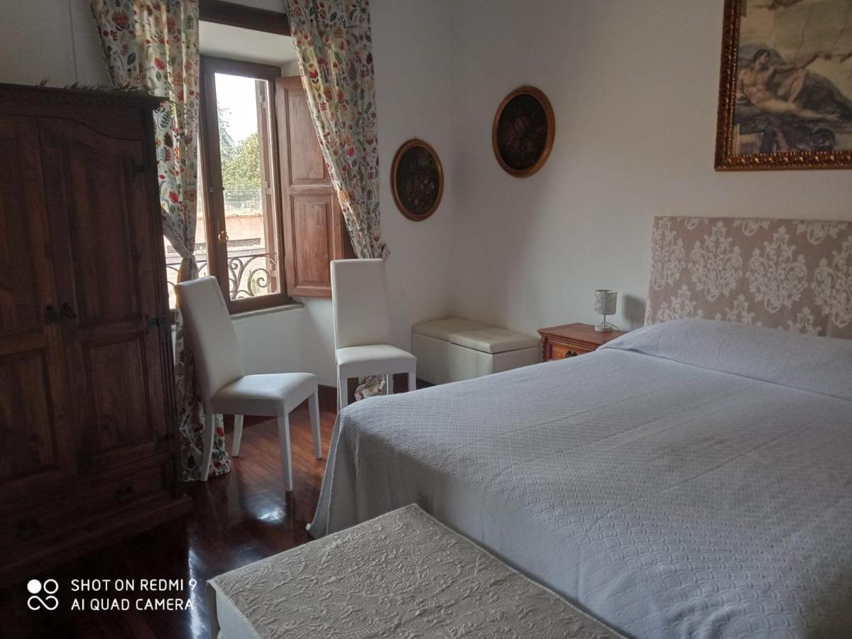 Catherine'S Home روما المظهر الخارجي الصورة