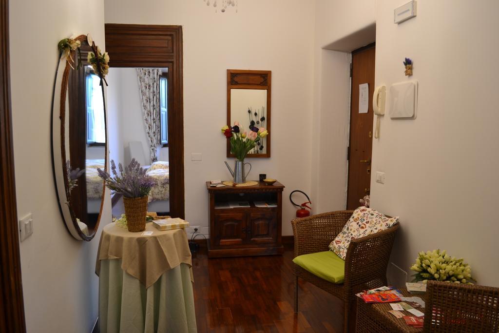 Catherine'S Home روما المظهر الخارجي الصورة
